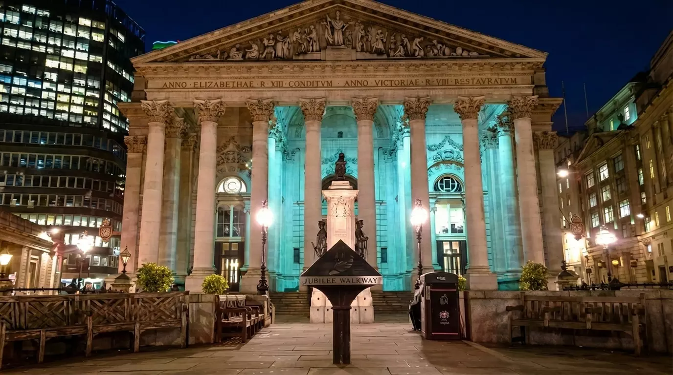 One Ticket to London Ghost Tours