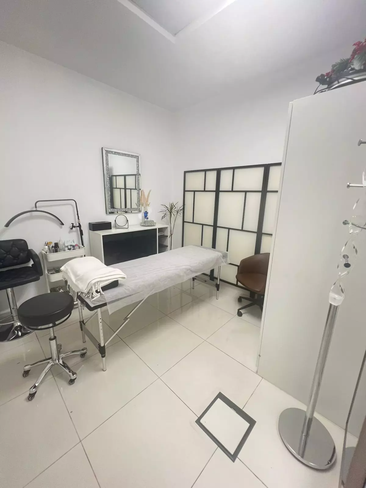 Hair Wash & Blow Dry with Optional Haircut & Roots Color