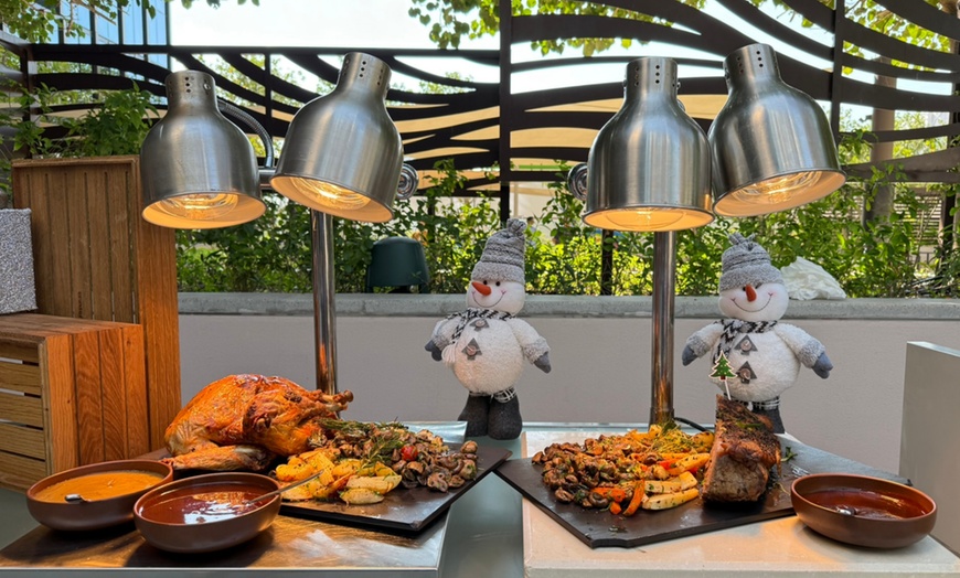 Image 2: Festive Roast Feast with Turkey or Roast Beef & Classic Sides