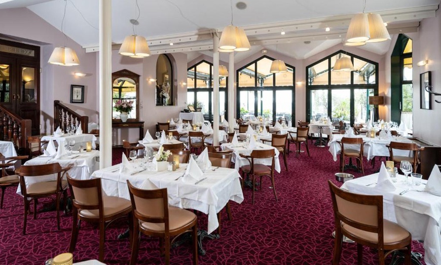 Image 10: Saint-Raphaël : 1 à 3 nuits avec petit-déjeuner et menu découverte