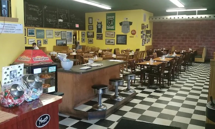 Image 4: Enjoy Classic American Diner Food with Vouchers Worth Up to $75