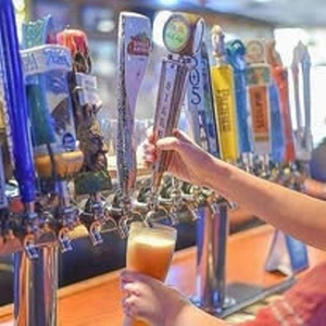 Cheers & Bites Package for Two - Group Therapy Pub