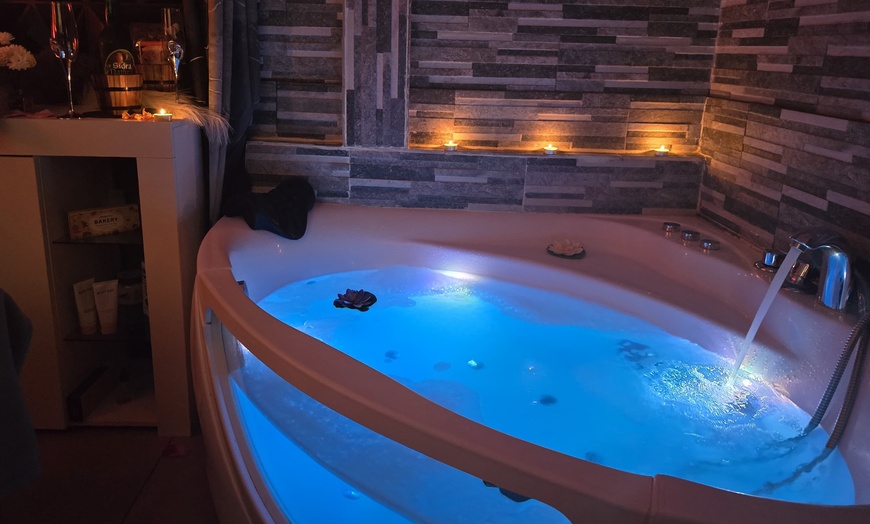 Image 6: Ritual relajante para dos con masaje y opción a head spa, facial y más