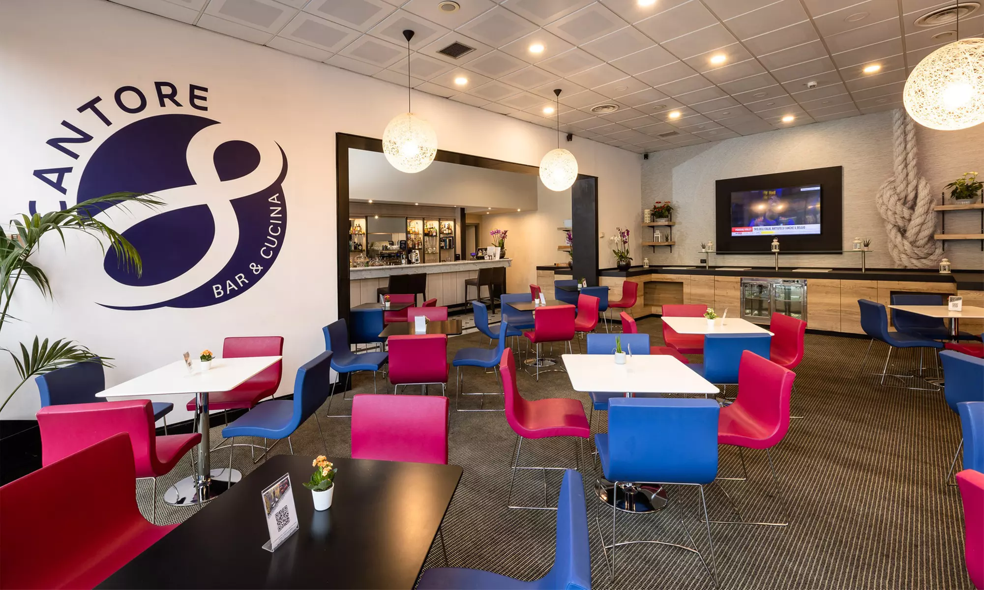 Genova 4*: 1 notte con colazione e ingresso all'Acquario di Genova