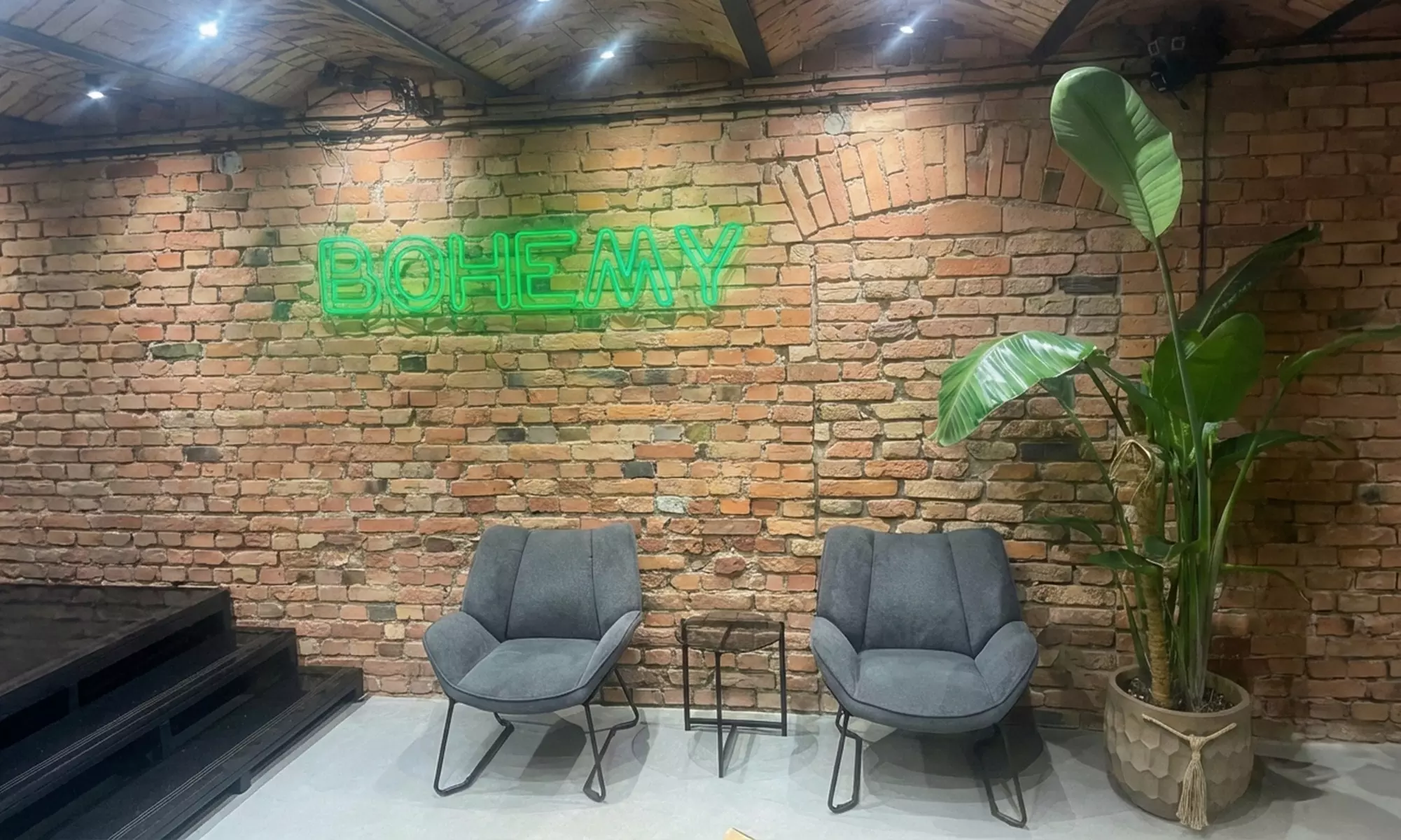 Różnorodne masaże ciała i twarzy