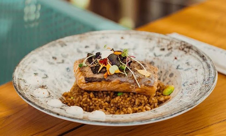 Image 6: Menú cena Mediterráneo para 2 o 4 personas