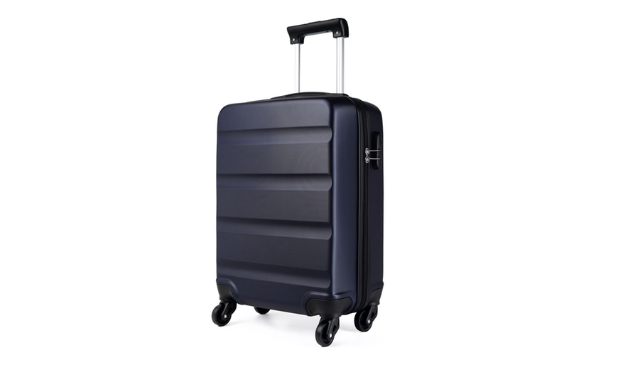 Image 10: KONO Cabin Size Suitcase and 24 Inch Suitcase: Weighing the Options