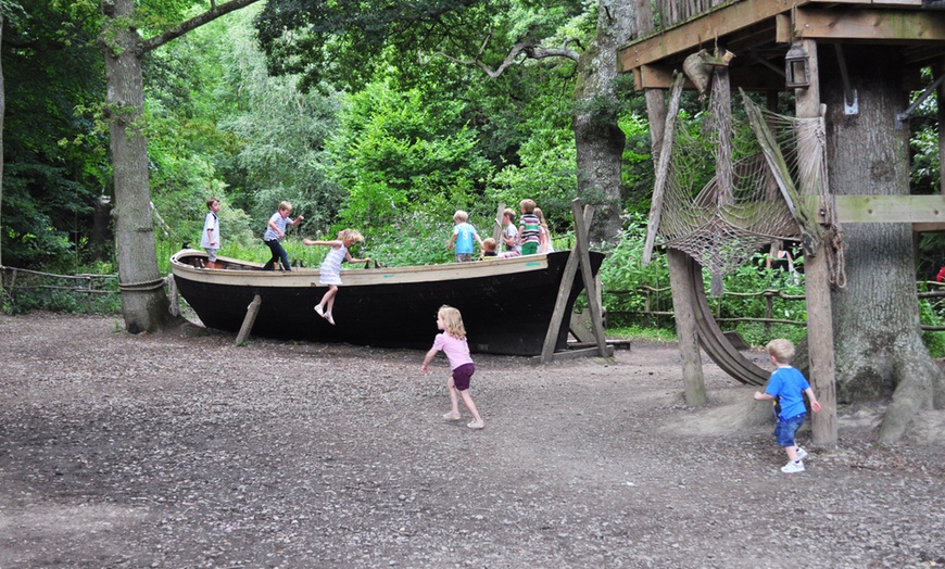 Image 3: Groombridge Place Entry: Child £7, Adult £8