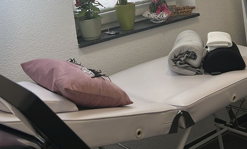 Image 2: Kosmetisches Zahn-Bleaching, opt. Auffrischungsbehandlung, für 1 Pers.