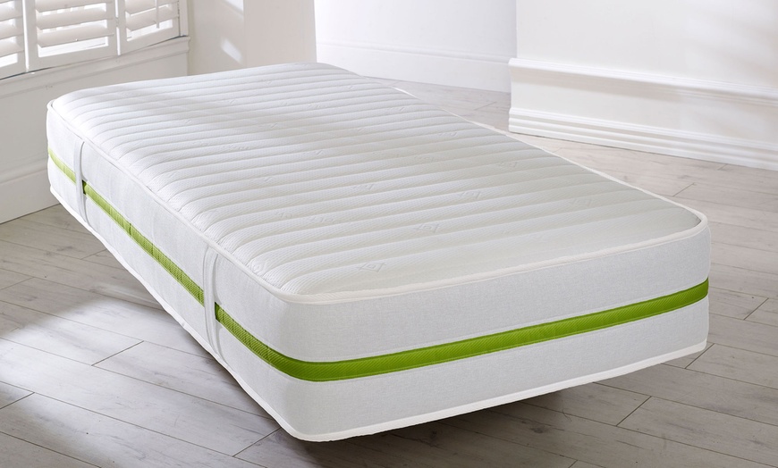 Image 8: The Sleep People Stonehaven Memory Foam Sprung Mattress 
