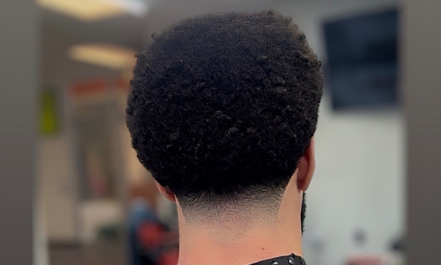 Image 8: Up to 37% Off on Salon - Men's Haircut / Barber at Pryce Studios