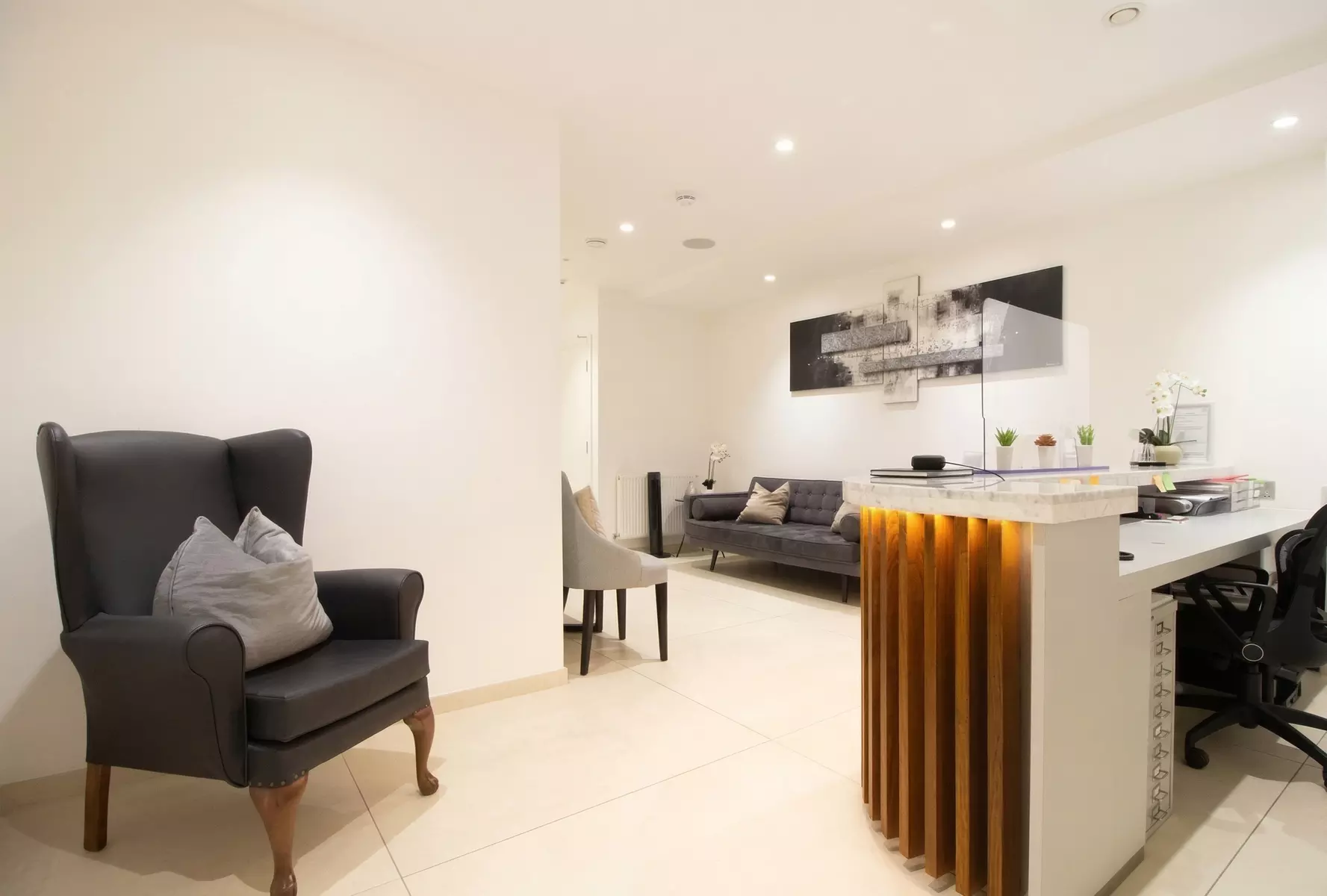 Up to 40% Off Filler and Freezer at Dr Ifrah aesthetic clinic