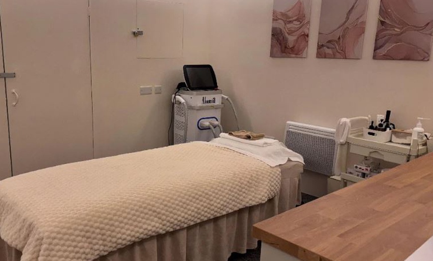 Image 2: Laser Hair Removal in Central London – 3 or 6 Sessions from £15