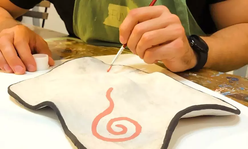Image 18: Taller de cerámica o pintura a elegir con 2 copas de vino para 1 o 2