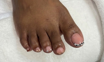 Gel Manicure with Pedicure - Estudio Novas