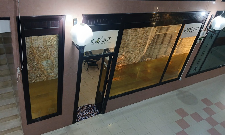 Image 5: Masaje relajante y Ritual de Cosquillas Relajantes a varias opciones