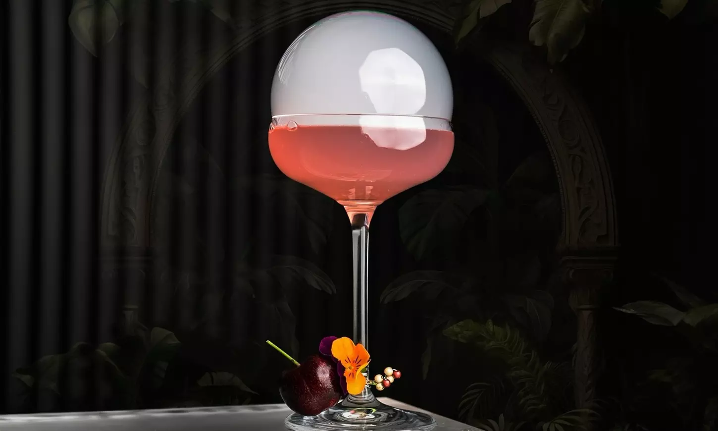 Exclusive Cocktails with Avocado Tartare For Two, Three or Four People