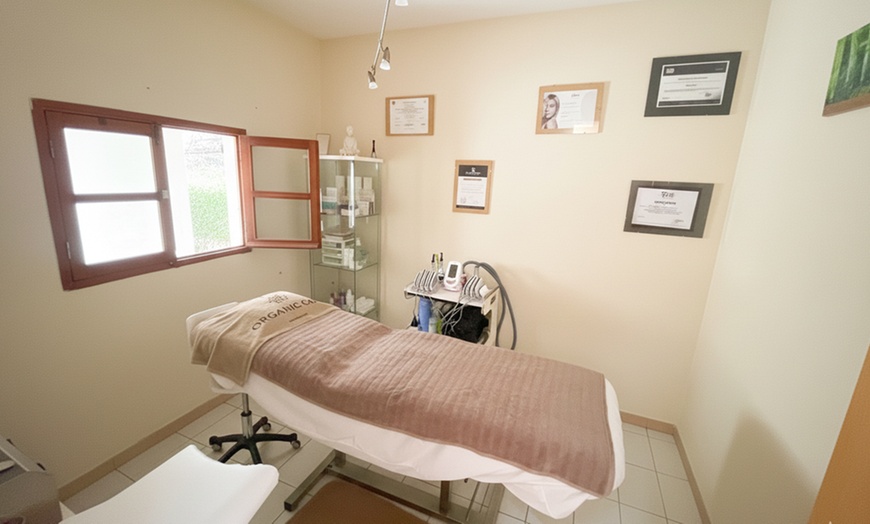 Image 3: 2, 4 o 6 sesiones de tratamiento reductor con cavitación y lipolaser 