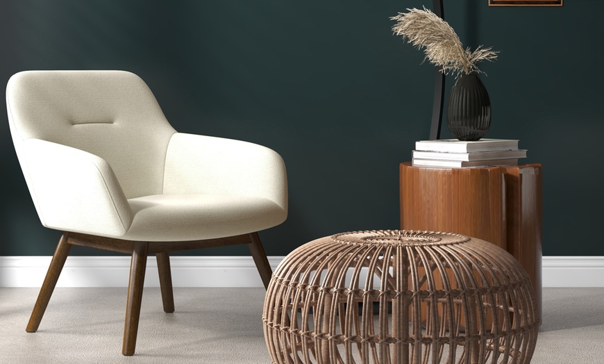 Image 21: Poltrona scandinava con gambe in legno massello Doosense