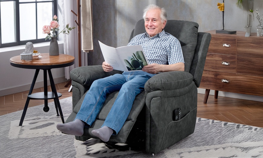 Image 7: HomCom Massage Recliner Lift-Chair