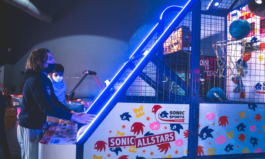 Image 6: Laser game, babyfoot et AirHockey chez DeltaGame Plan de Campagne
