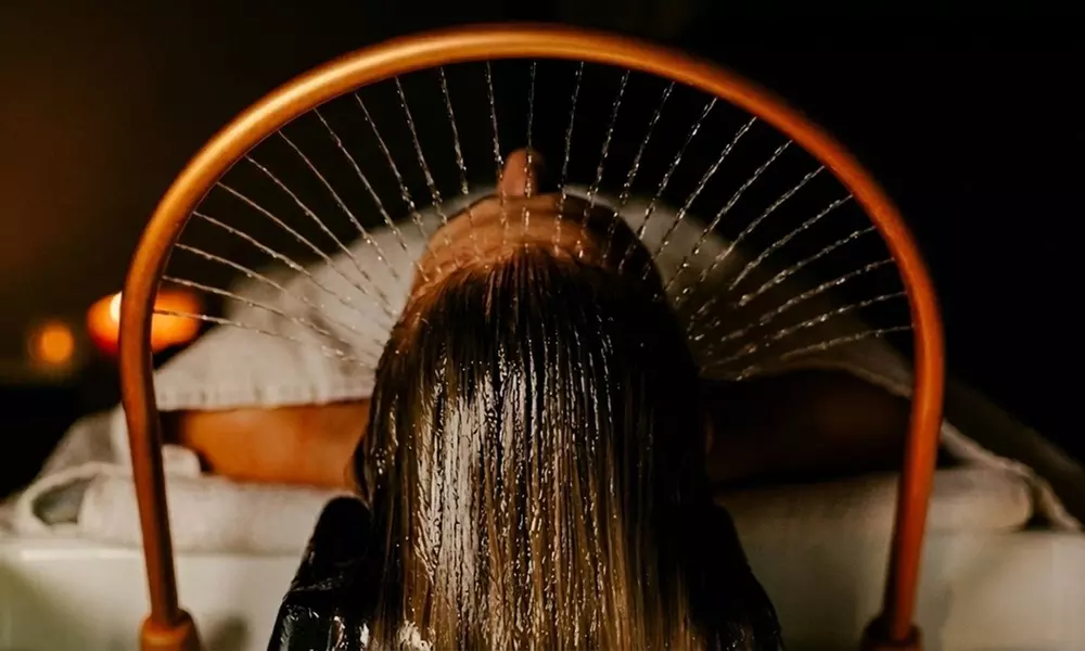 Unwind with One 60 or 90 Minute Head Spa