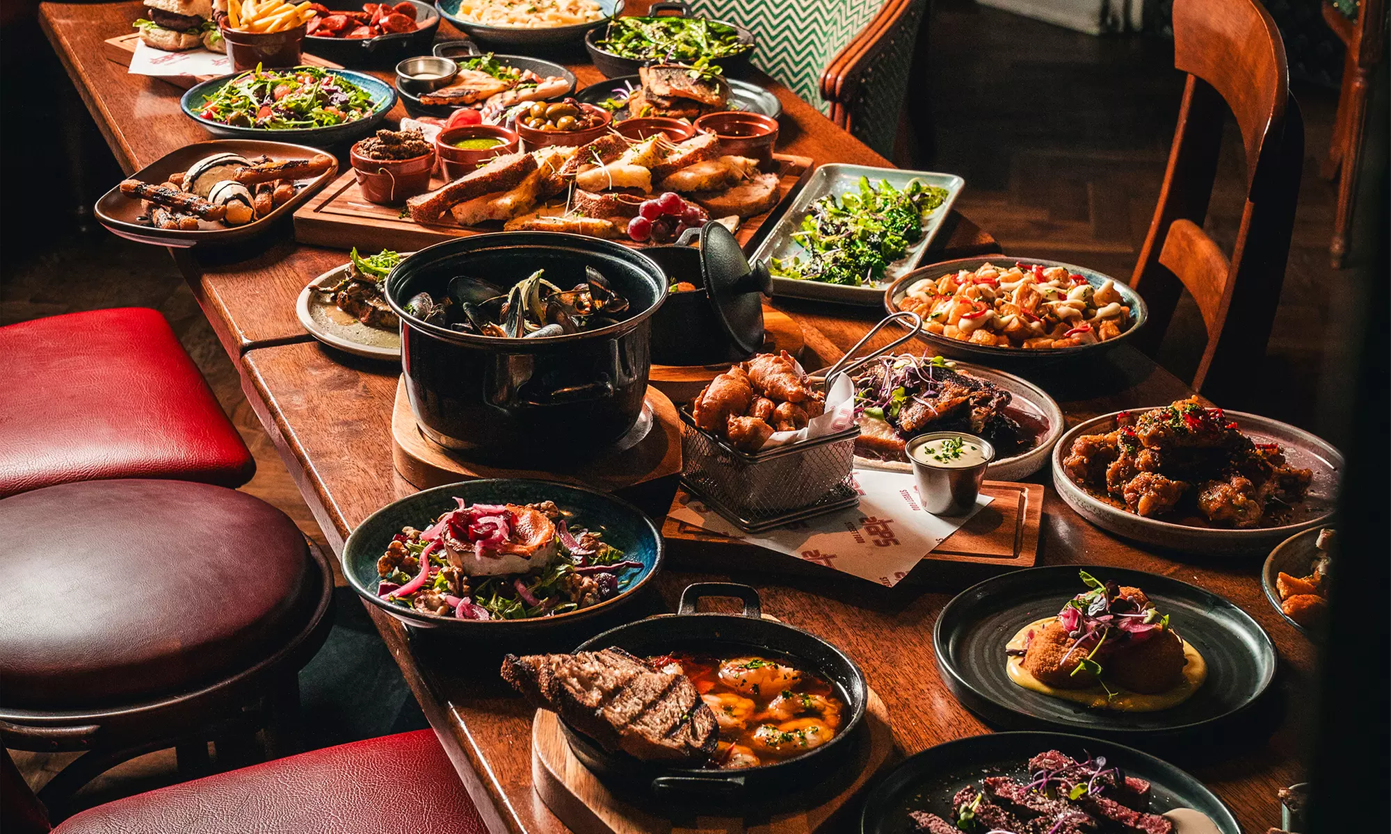 5 Tapas to Share Glass of Sangria for Two at 2Taps Wine Bar