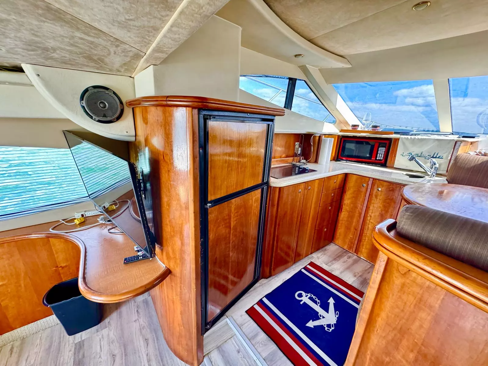 Luxury 48 Foot Yacht Tour & Jetski in Miami Beach Marina or Downtown
