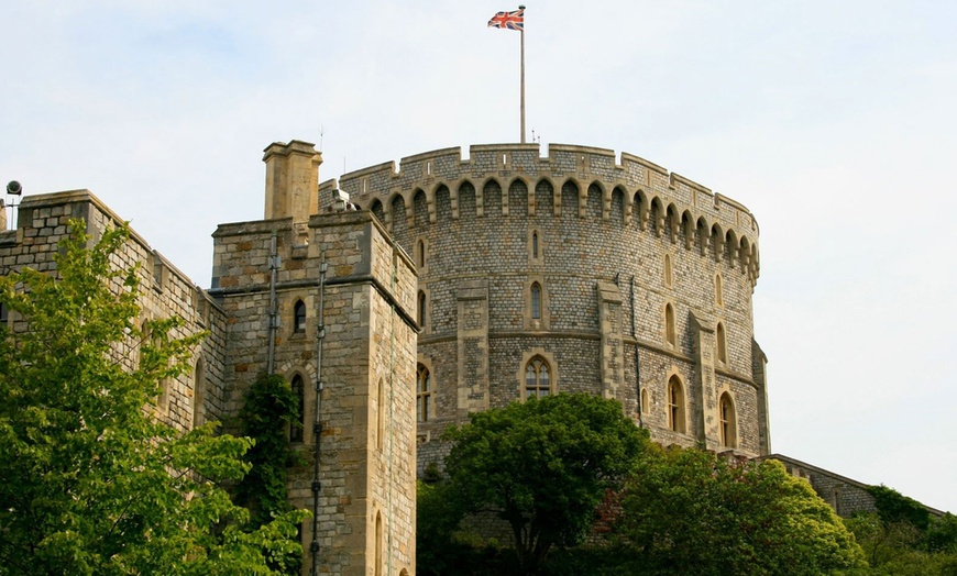 Image 9: Windsor Castle, Stonehenge and Bath Tour by Premium Tours