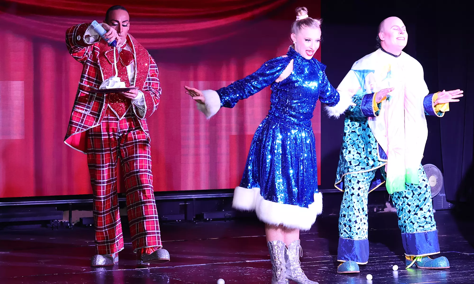 Un "Noël féerique" près de Toulouse : la magie de décembre au Milady Opéra en carré or (50% de remise) - Image 6