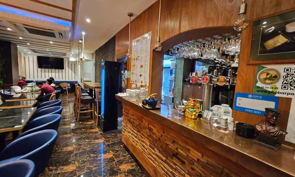 Cuisine chinoise et vietnamienne au restaurant Phobar à Paris