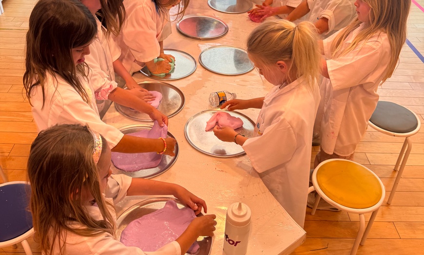 Image 3: Custom 8oz Slime or Full Slime + Sensory Play Experience @Paramus Mall
