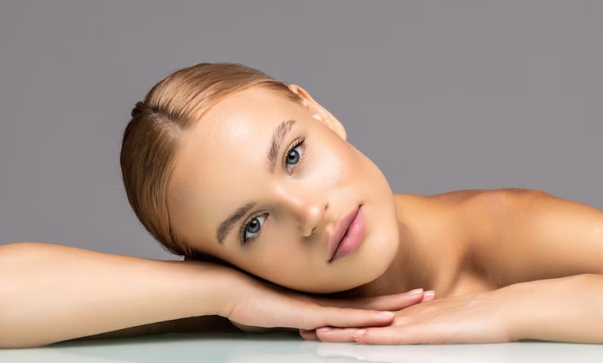 Image 1: 1, 2 o 3 sesiones de carboxiterapia en zona corporal a elegir 