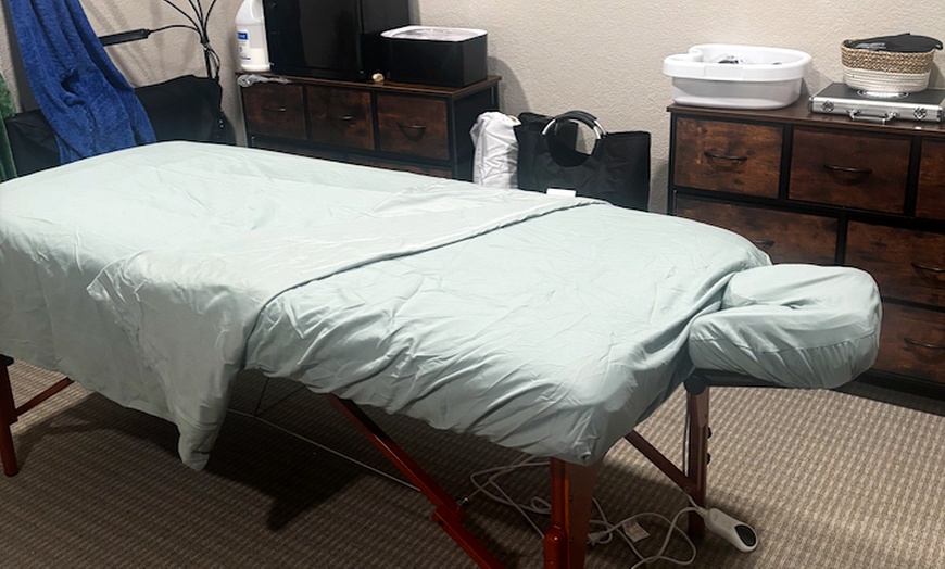 Image 3: Relax with a 60- or 90-Minute Swedish or Deep Tissue Massage