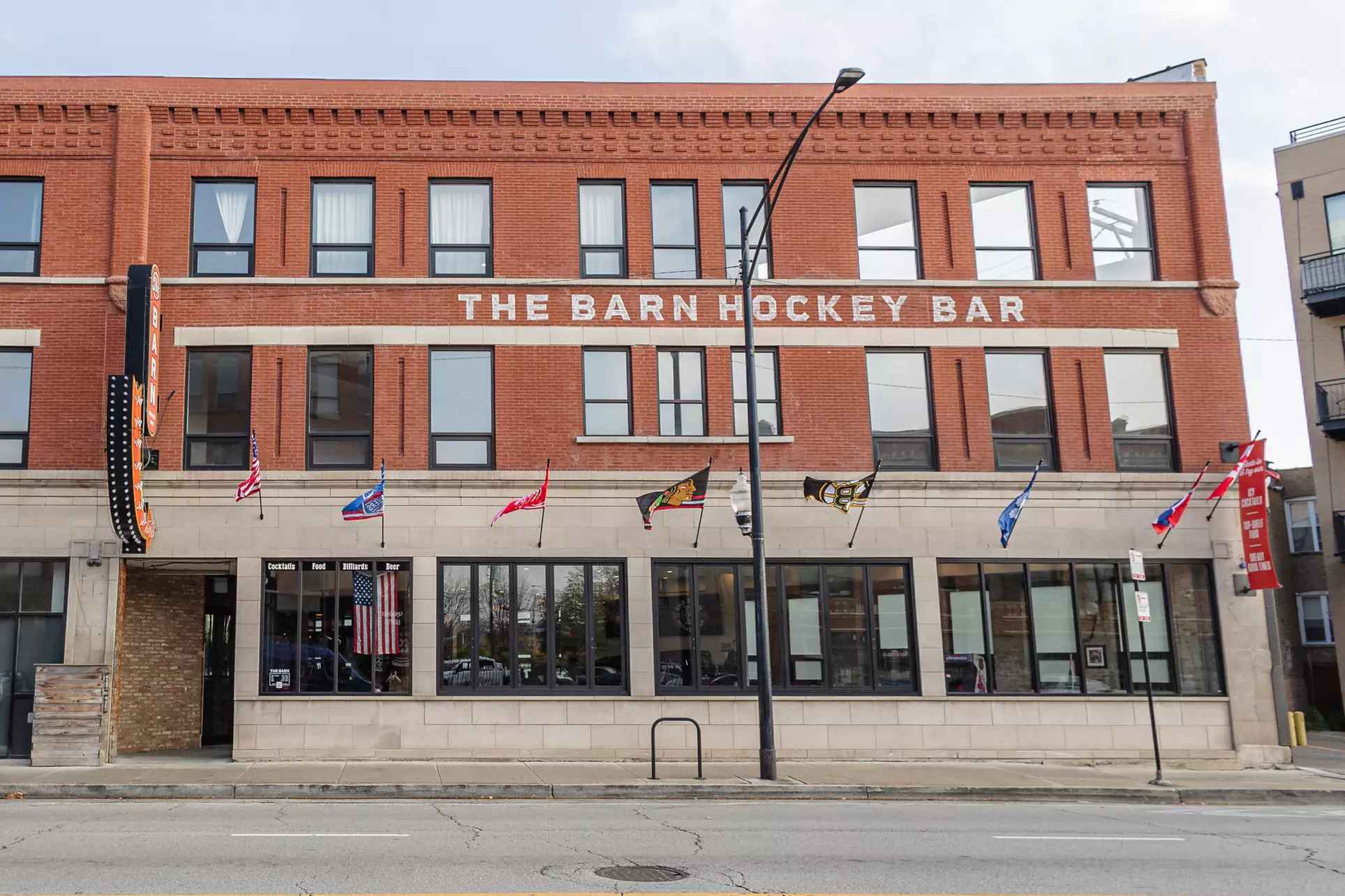 Experience 1 Hr Golf Sim and/or Pizza & Beer with Spend $20, $40, $100