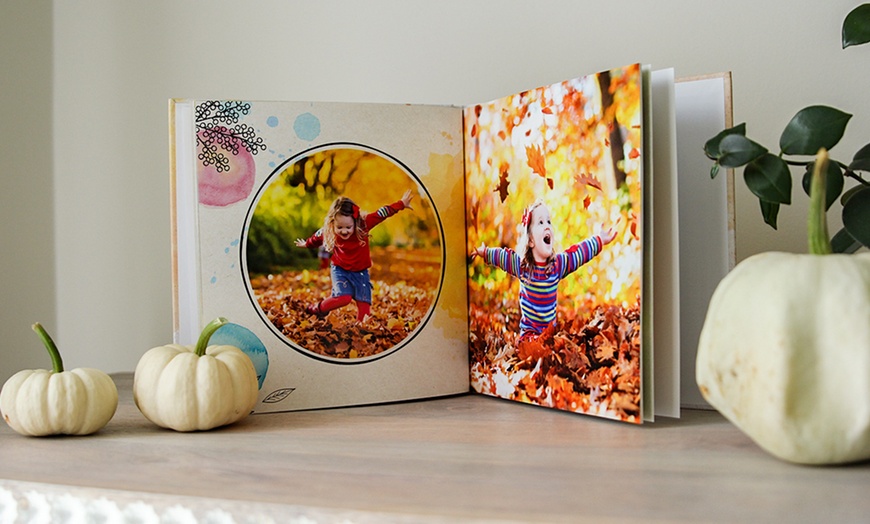 Image 6: Craft Custom Photobooks That Capture Moment from Colorland