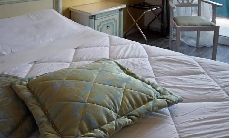 Gabicce Mare 4*: camera doppia con Spa e colazione o mezza pensione