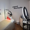 Image 1: Limpieza facial con Glass skin, dermapen o cóctel Skin booster