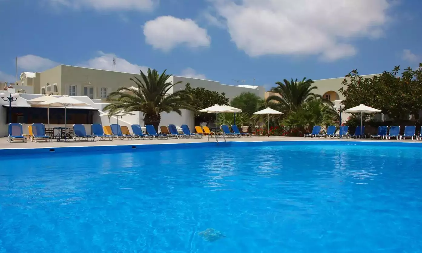 ✈ 9-Day Greece Vacation with Air from Great Value Vacations