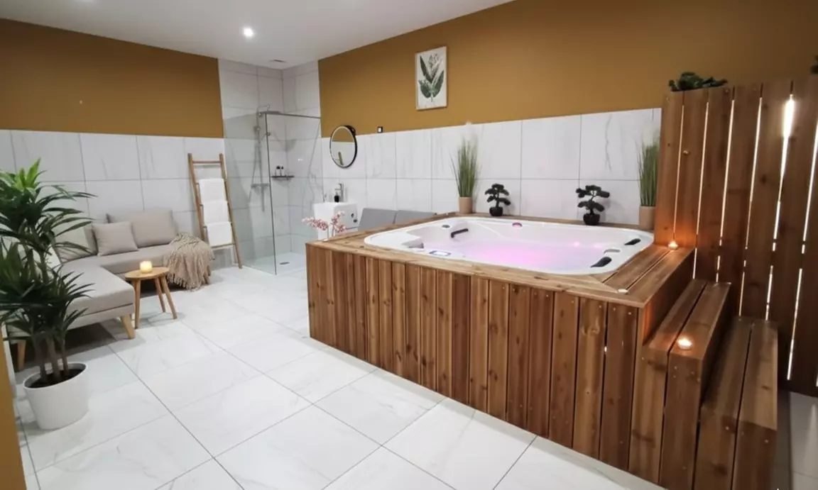 Spa privatif avec sauna, bains à remous et boissons