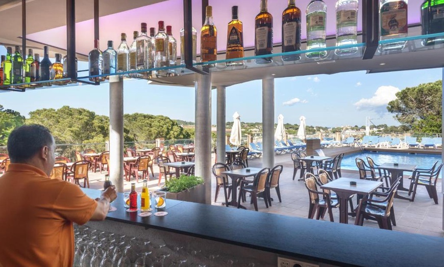 Image 12: Costa Brava : chambre double en demi-pension