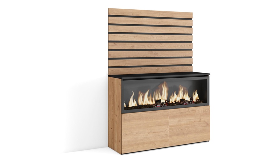 Image 9: Mueble para habitación con chimenea eléctrica
