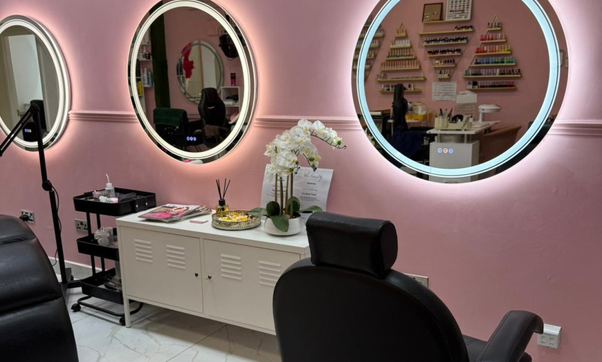 Image 8: Pampering Waxing Experience at Nicole’s Dolls House - Hollywood, Arms, Brazilian, or More Combos (Up To 70% Off)