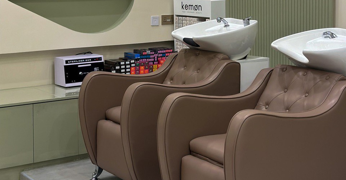 Dr Renaud Facial Or Choice Of Whitening/Diamond/Vitamin Facial Package