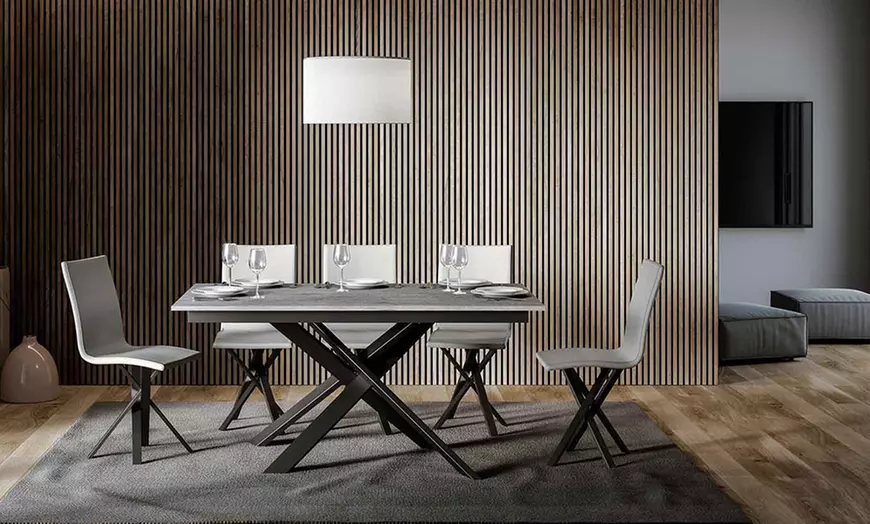 Image 20: Uitschuifbare eetkamertafel 'Ganty'