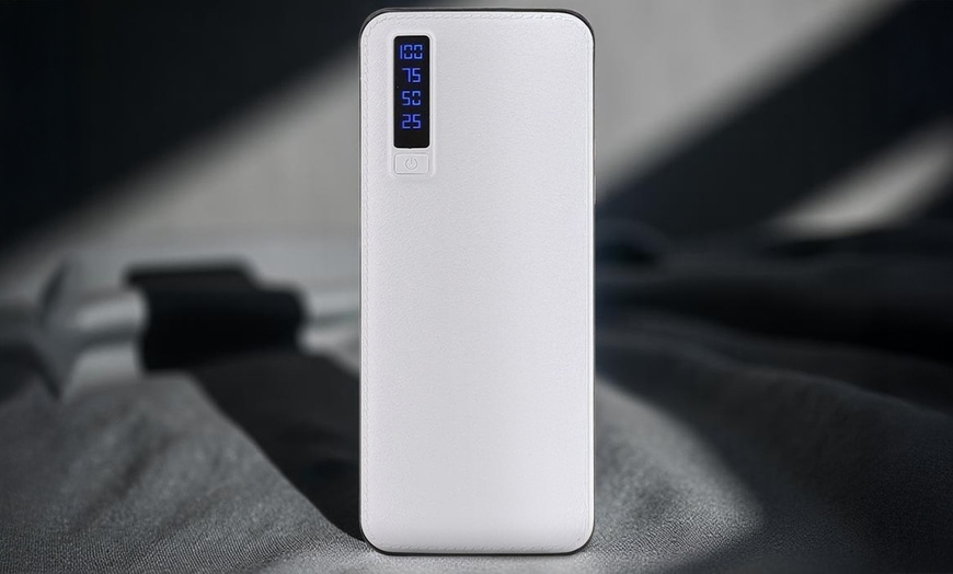 Image 3: Batería portátil con capacidad de 20000 mAh