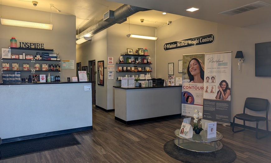 Image 2: Revitalize with Four Weeks of Platinum Package!