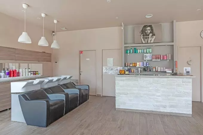 Soin du visage désincrustant profond d'1h ou microneedling d'1h15