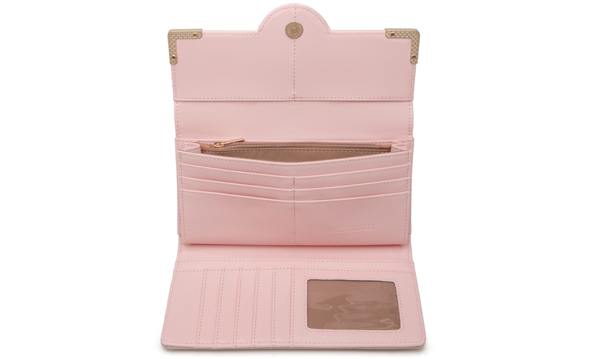 Image 16: PU Leather Texture Design Women's Handbag and Purse Set