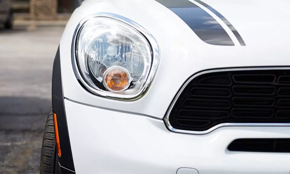 Restore Headlights for Sedans, Trucks, and SUVs